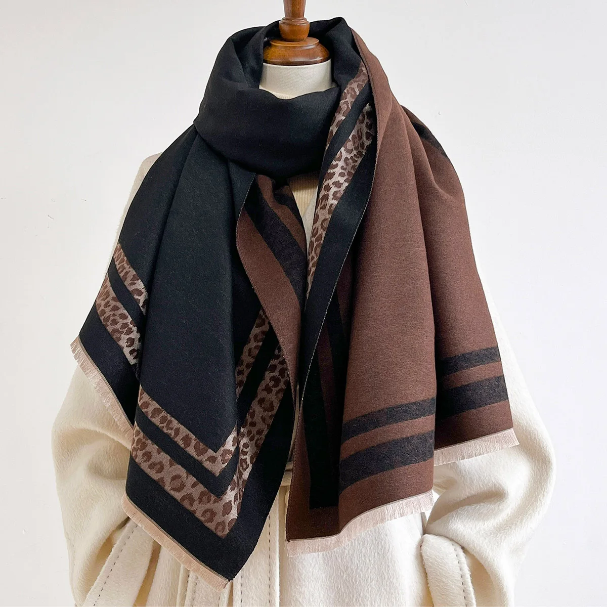 Sciarpa Invernale Reversibile  - Cashmere Scarf recensione e prezzo