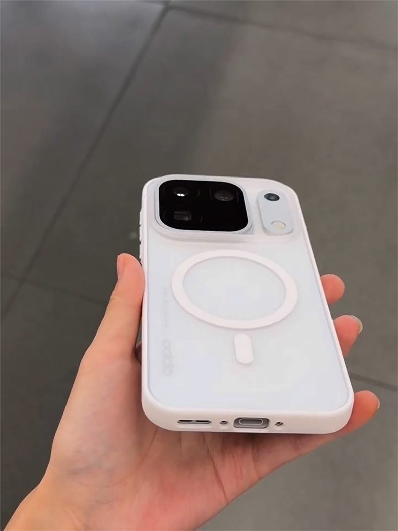 Custodie per smartphone in acr - Premium Cigar Case recensione e prezzo