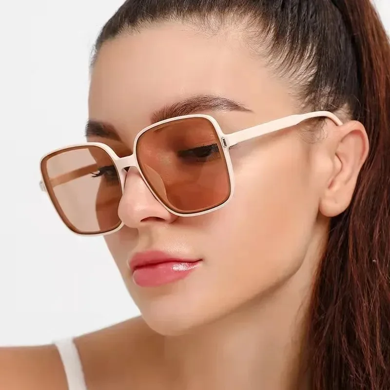 Occhiali da sole quadrati over - Designer Sunglasses recensione e prezzo