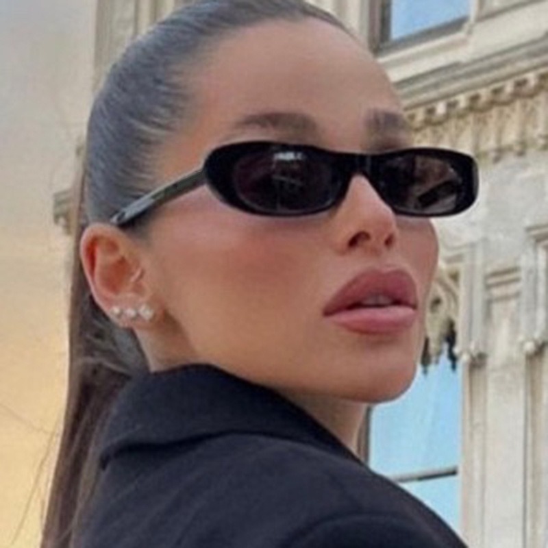 Occhiali da sole ovali con mon - Designer Sunglasses recensione e prezzo